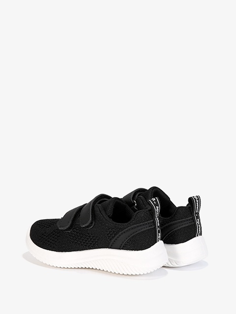 Buty sportowe #Z2404P czarne