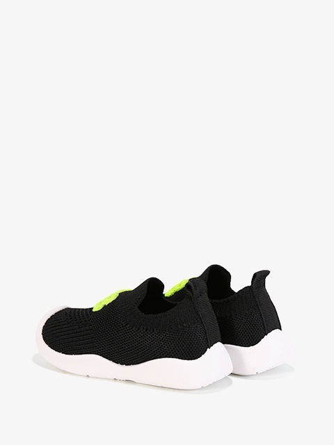 Buty sportowe #Z2425P czarno-zielone